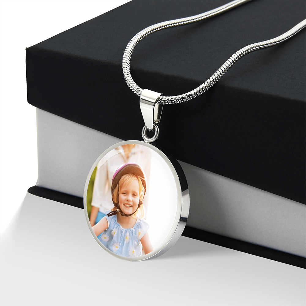 Frozen In Time Circle Photo Necklace